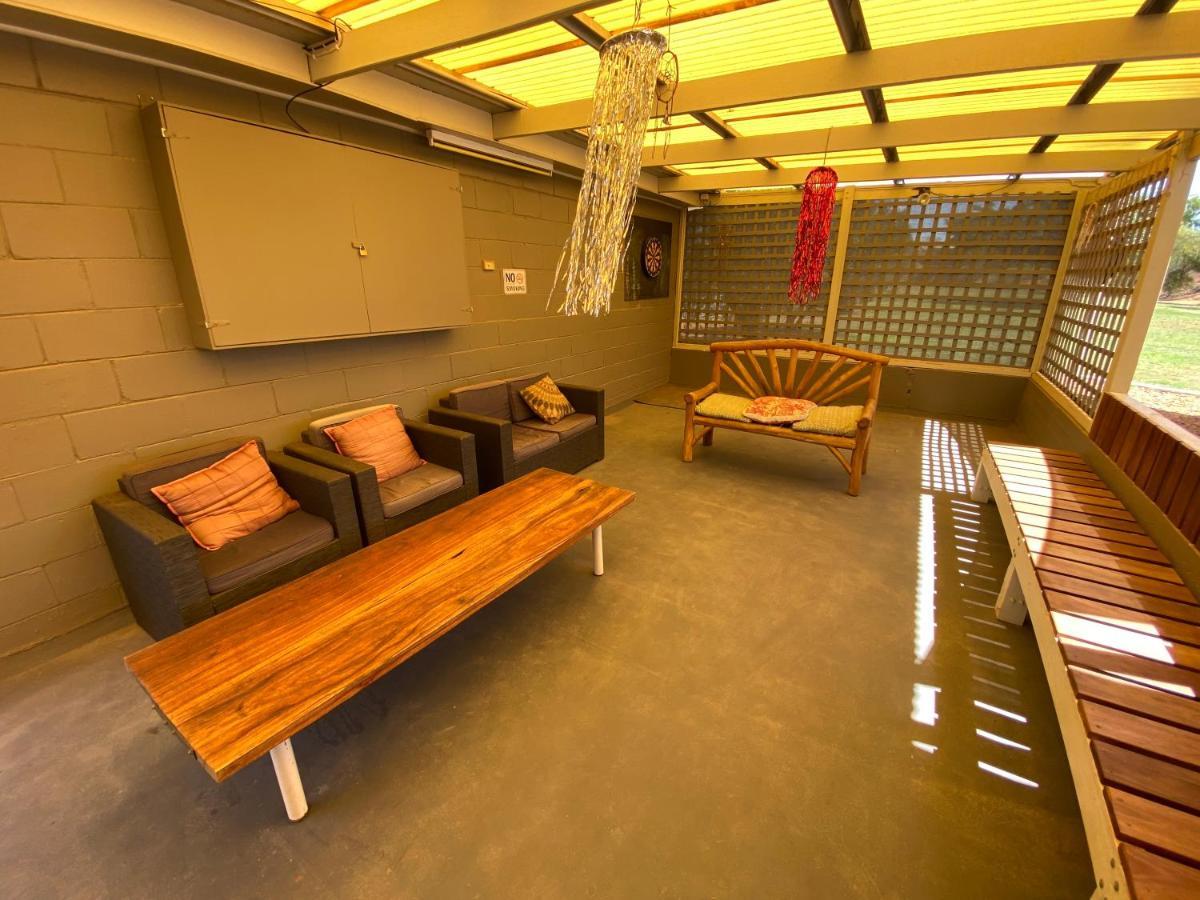 Capricorn Holiday Park Carnarvon Dış mekan fotoğraf
